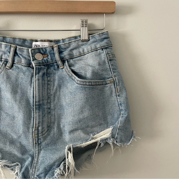 Zara Festival Jean Shorts Light Wash Size 4/26 - Picture 2 of 5
